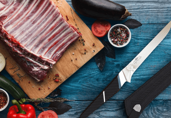 make perfect cut with the help of right knife beef lamb