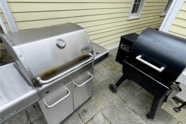 Wood Pellet Smoker Vs. Charcoal Smoker- Exploring The Differences!